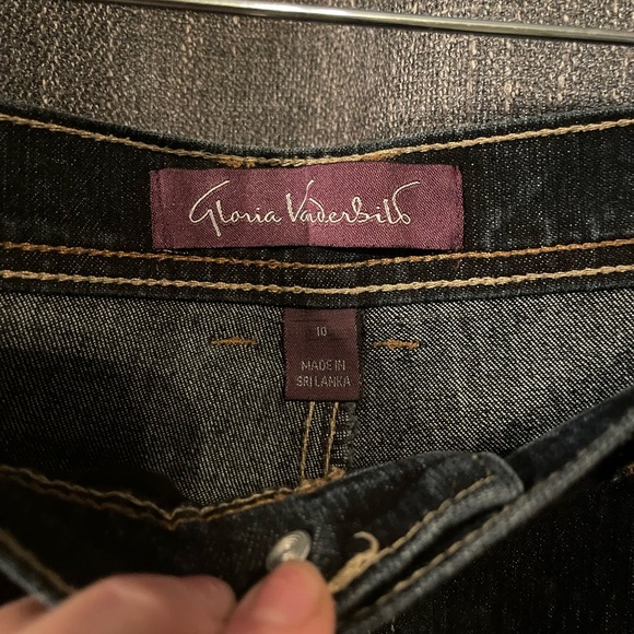 Gloria Vanderbilt Darkest Jean Bermuda Shorts - Picture 4 of 4